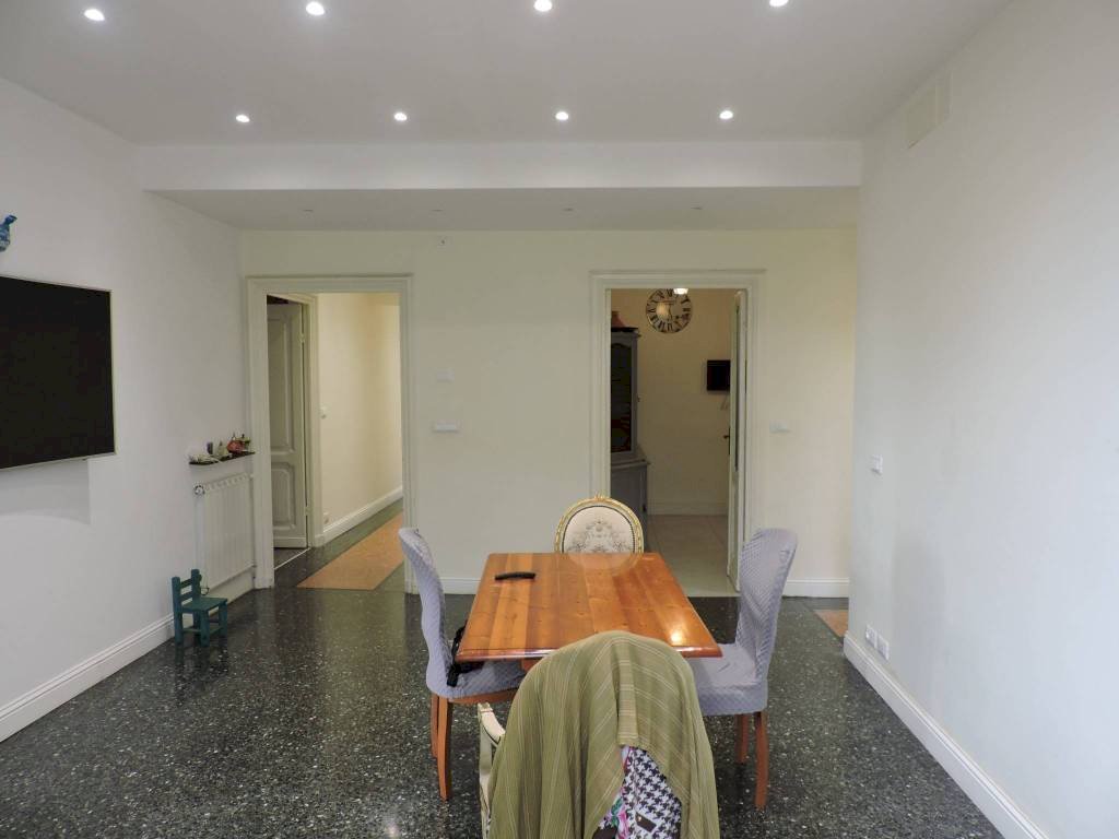 SOGGIORNO - Apartment via Giuseppe Malinverni, 2, Genova (neighborhood Sampierdarena) - photo 3
