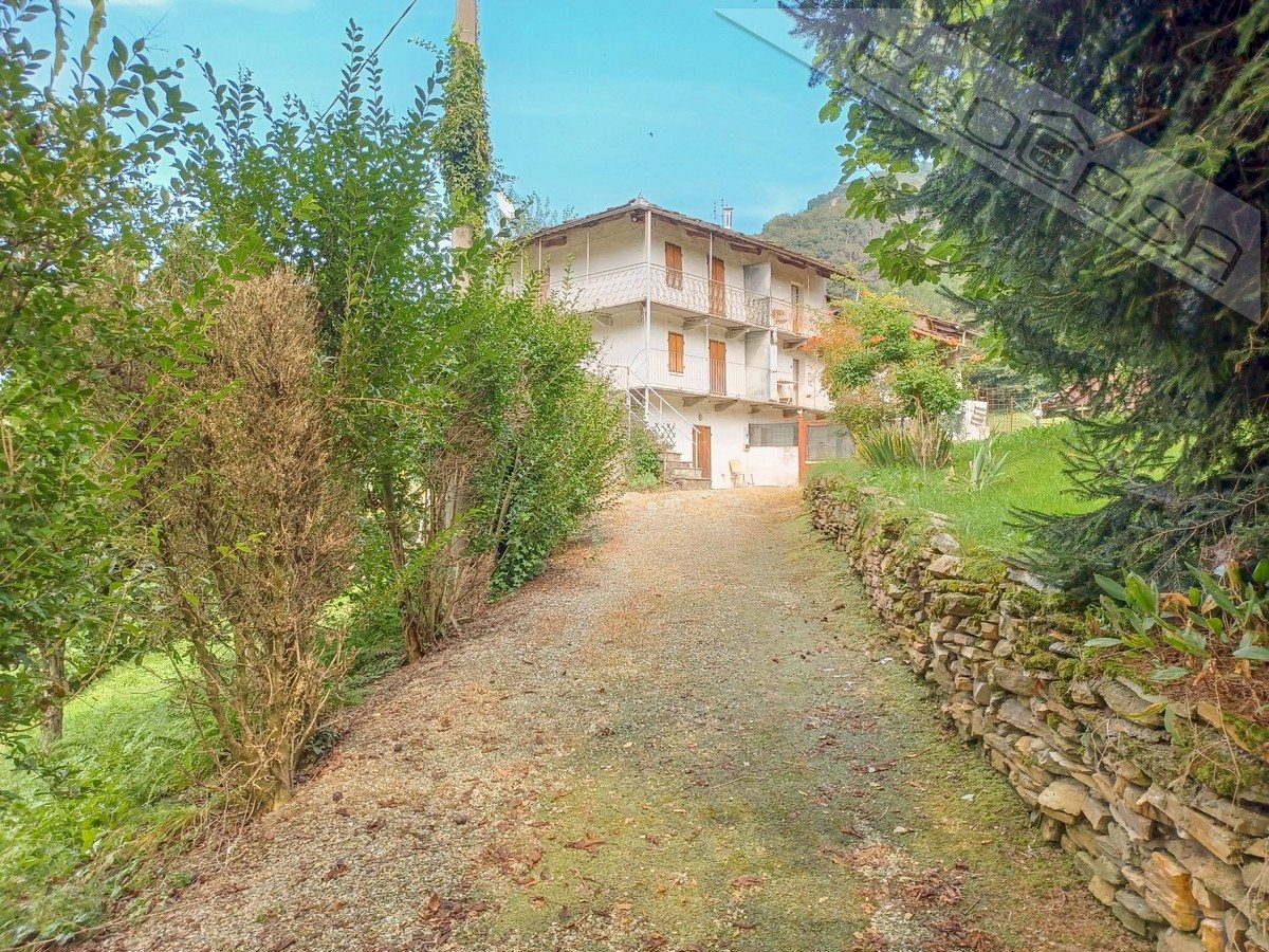 Semi-detached house via Lungaserra snc, Barge - photo 2