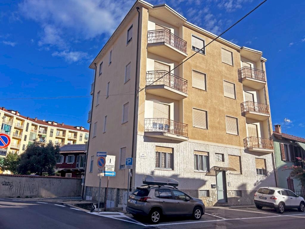 Three-room apartment Via Ribet, Pinerolo - photo 1