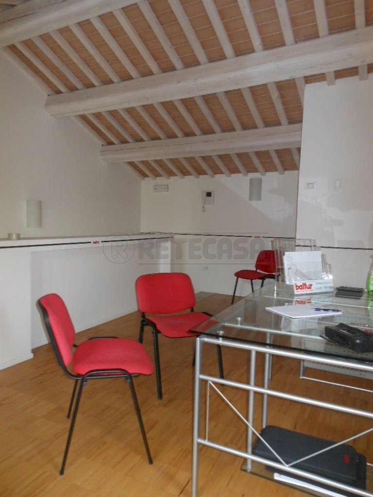 UFFICIO - Office Bassano del Grappa - photo 3