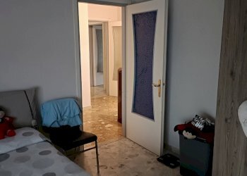 camera da letto - Appartamento semi-centrale, Pieve Porto Morone - foto 3