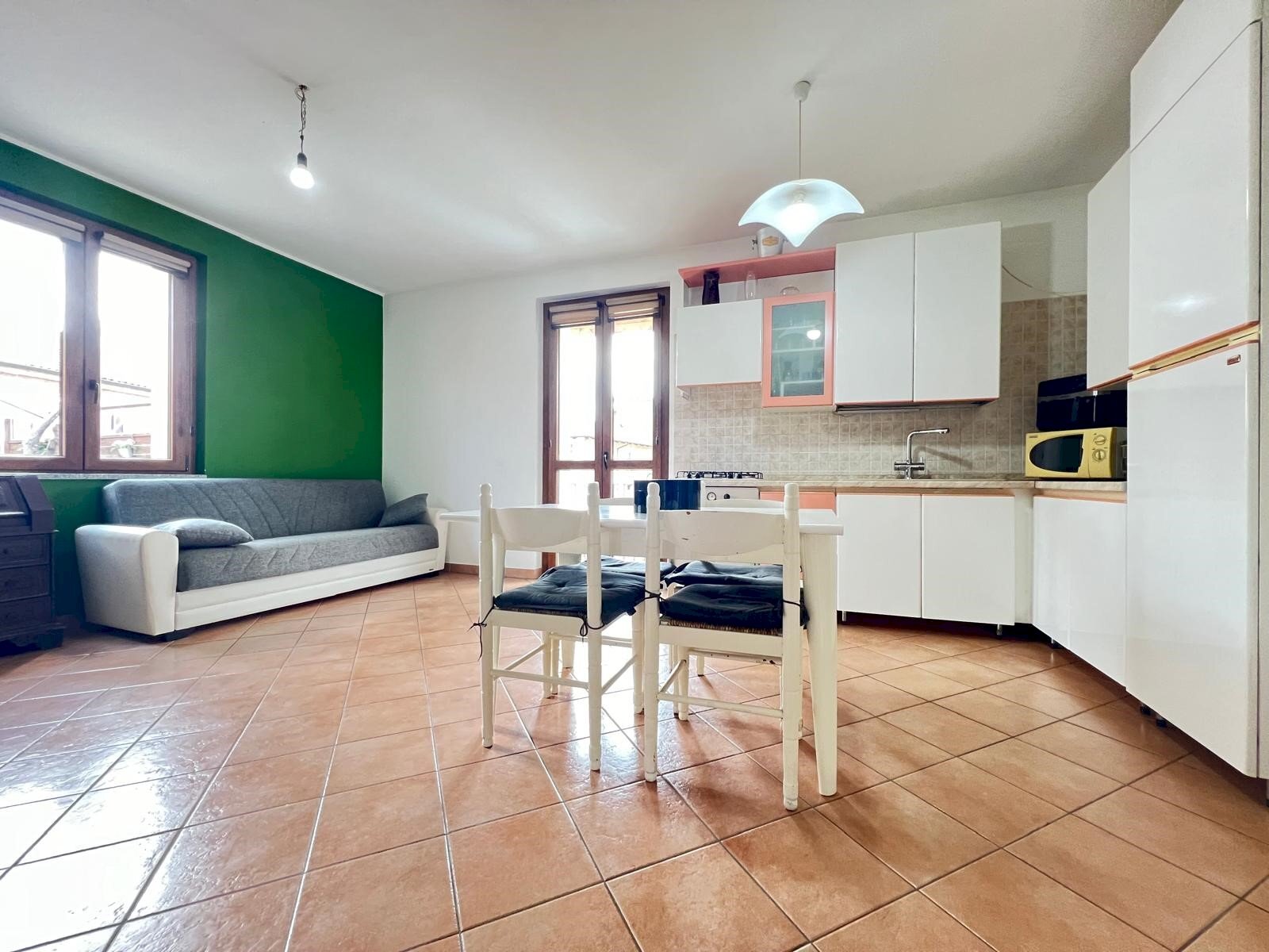 Three-room apartment Canale - photo 1