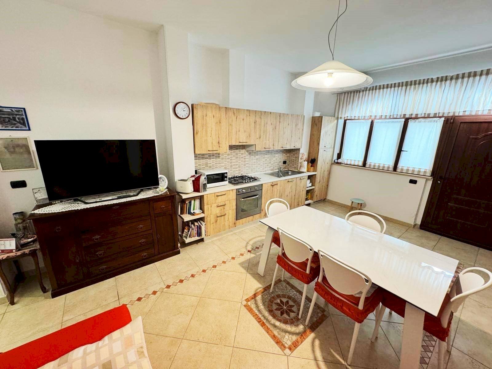 Bilocale Via Mazzini, Porto San Giorgio - foto 1