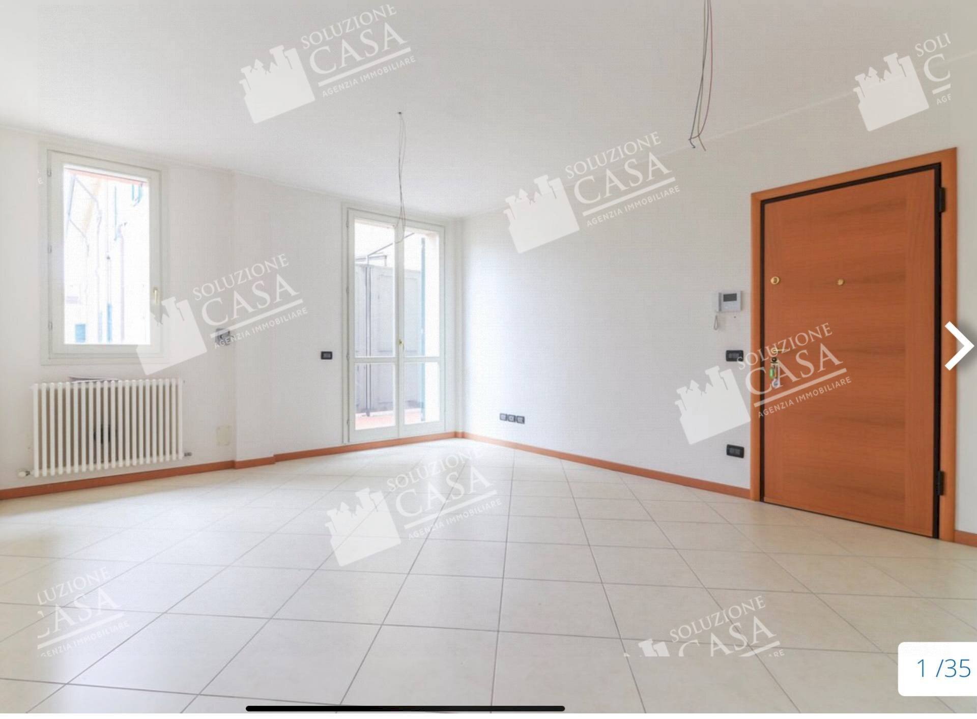 Three-room apartment Cento - photo 1
