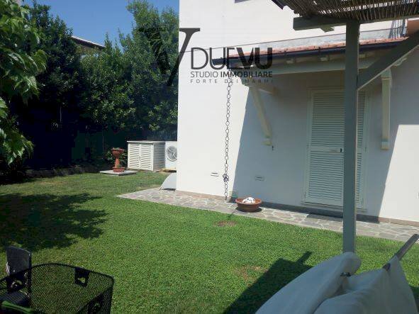 Villa Bifamiliare Via Civitali, Forte dei Marmi - foto 1