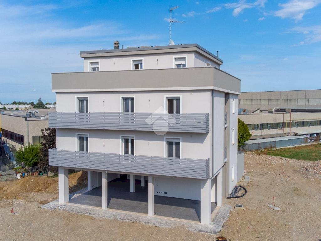 Four-room apartment Via Giardini Sud, Formigine - photo 2