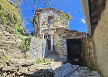 Casa indipendente Via Alla Chiesa, Triora - foto 1