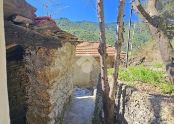 Casa indipendente Via Alla Chiesa, Triora - foto 5