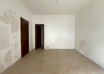 Two-room apartment Via Ponte Dora, Strambino - photo 3