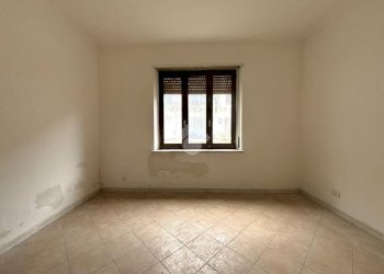 Two-room apartment Via Ponte Dora, Strambino - photo 7