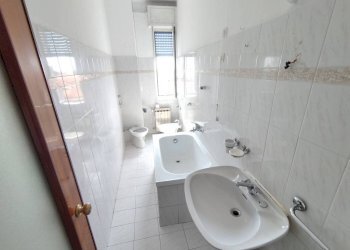 Bagno - Bilocale via Roma, 24, San Giorgio su Legnano - foto 35