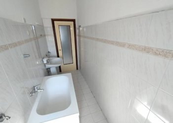 Bagno - Bilocale via Roma, 24, San Giorgio su Legnano - foto 36