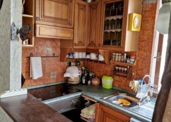 Cucina - Casa indipendente corso Jacopo Lombardini, 48, Torre Pellice - foto 7