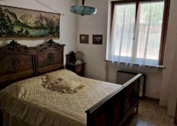 Camera da letto - Casa indipendente corso Jacopo Lombardini, 48, Torre Pellice - foto 10