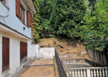 Giardino - Casa indipendente corso Jacopo Lombardini, 48, Torre Pellice - foto 33