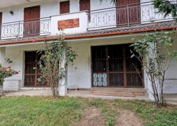 Facciata - Casa indipendente corso Jacopo Lombardini, 48, Torre Pellice - foto 48