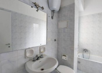 Bagno - Bilocale via Giovanni XXIII, Genova (zona Marassi) - foto 17