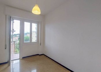 Stanza non arredata - Bilocale via Giovanni XXIII, Genova (zona Marassi) - foto 3