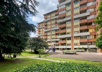 Vista - Four-room apartment via Barnaba Panizza, Torino - photo 2