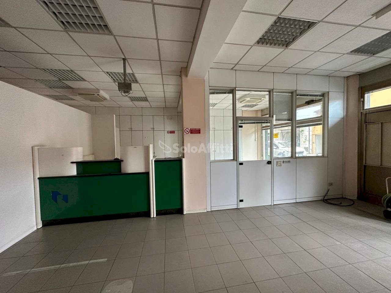 FOTO 3 LOCALE.jpg - Ufficio Falconara Marittima - foto 3