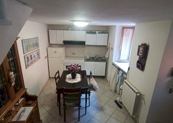 IMG_20240830_091117.jpg - Semi-detached house Via Vittorio Venete, Castelnuovo Magra - photo 1