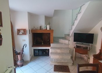 IMG_20240830_091148.jpg - Semi-detached house Via Vittorio Venete, Castelnuovo Magra - photo 15