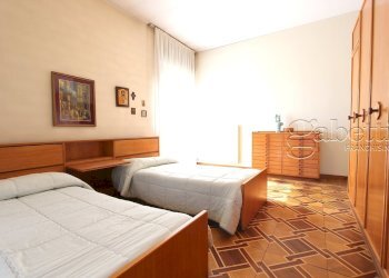 camera da letto - Villa Via Fratelli Bandiera, Nerviano - foto 22