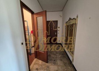 Corridoio ingresso 2.jpg - Quadrilocale via Orti del largo 102, Ceriale - foto 6