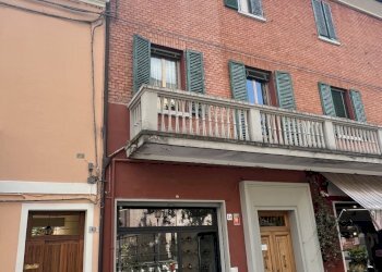 IMG_9168.JPG - Commercial Premises via C. B. Cavour 38, Crevalcore - photo 3