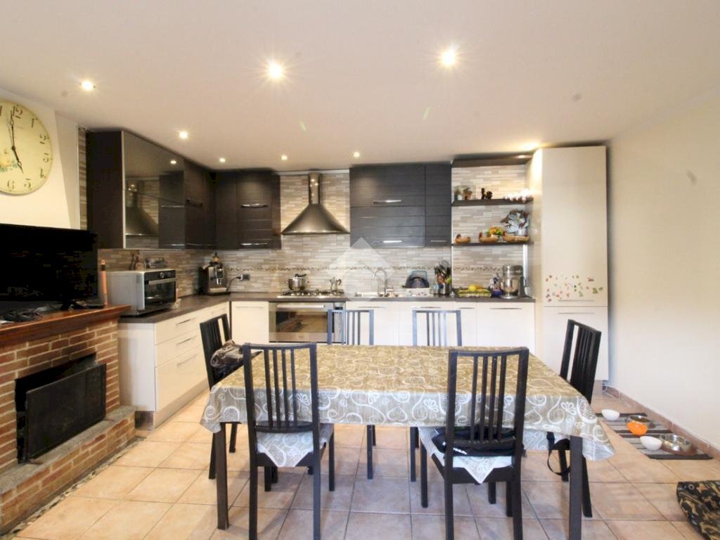 Casa semi indipendente Via d'azeglio, Pianezza - foto 1