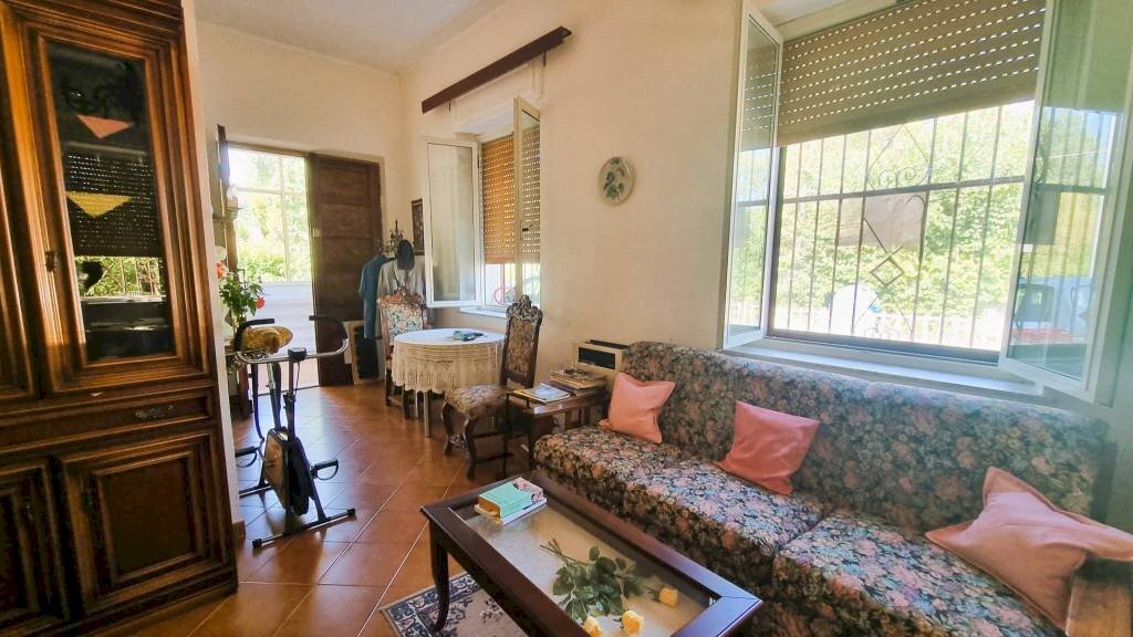 Rustico via Variala, 1, Mombercelli - foto 1