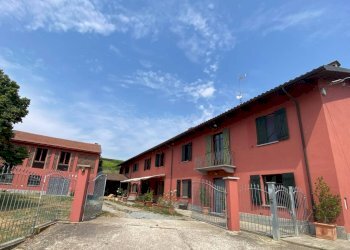 Facciata - Terreno agricolo Nizza Monferrato - foto 6