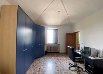 Stanza arredata - Terreno agricolo Nizza Monferrato - foto 15