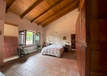 Camera da letto - Terreno agricolo Nizza Monferrato - foto 20