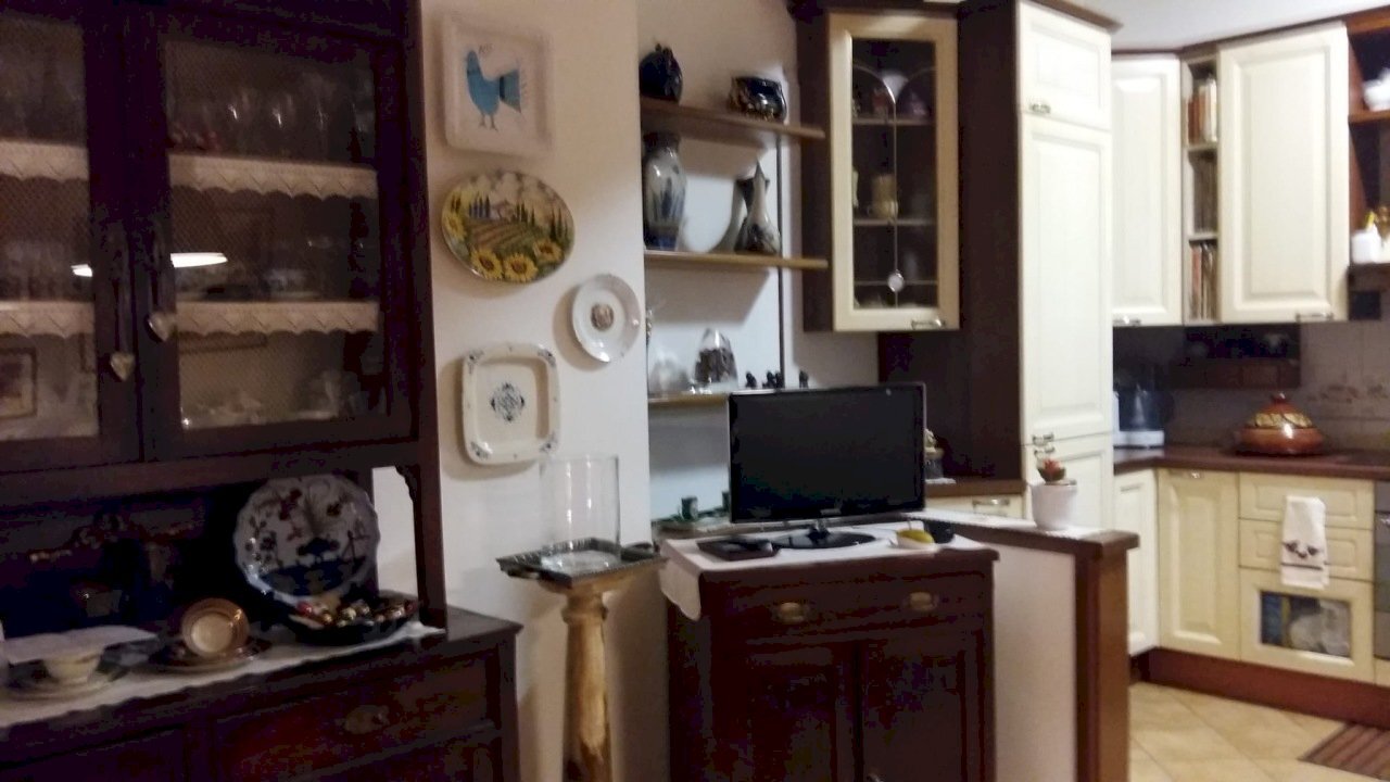 9e66a7a1-4bb0-400b-876b-a44e55490760.JPG - Casa semi indipendente CORSO 40, Luni - foto 3