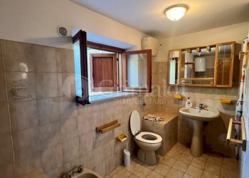 Immagine WhatsApp 2024-09-21 ore 10.33.49_fb9ed39c - Porzione di casa Via delle Ninfe 16, Anzio - foto 17