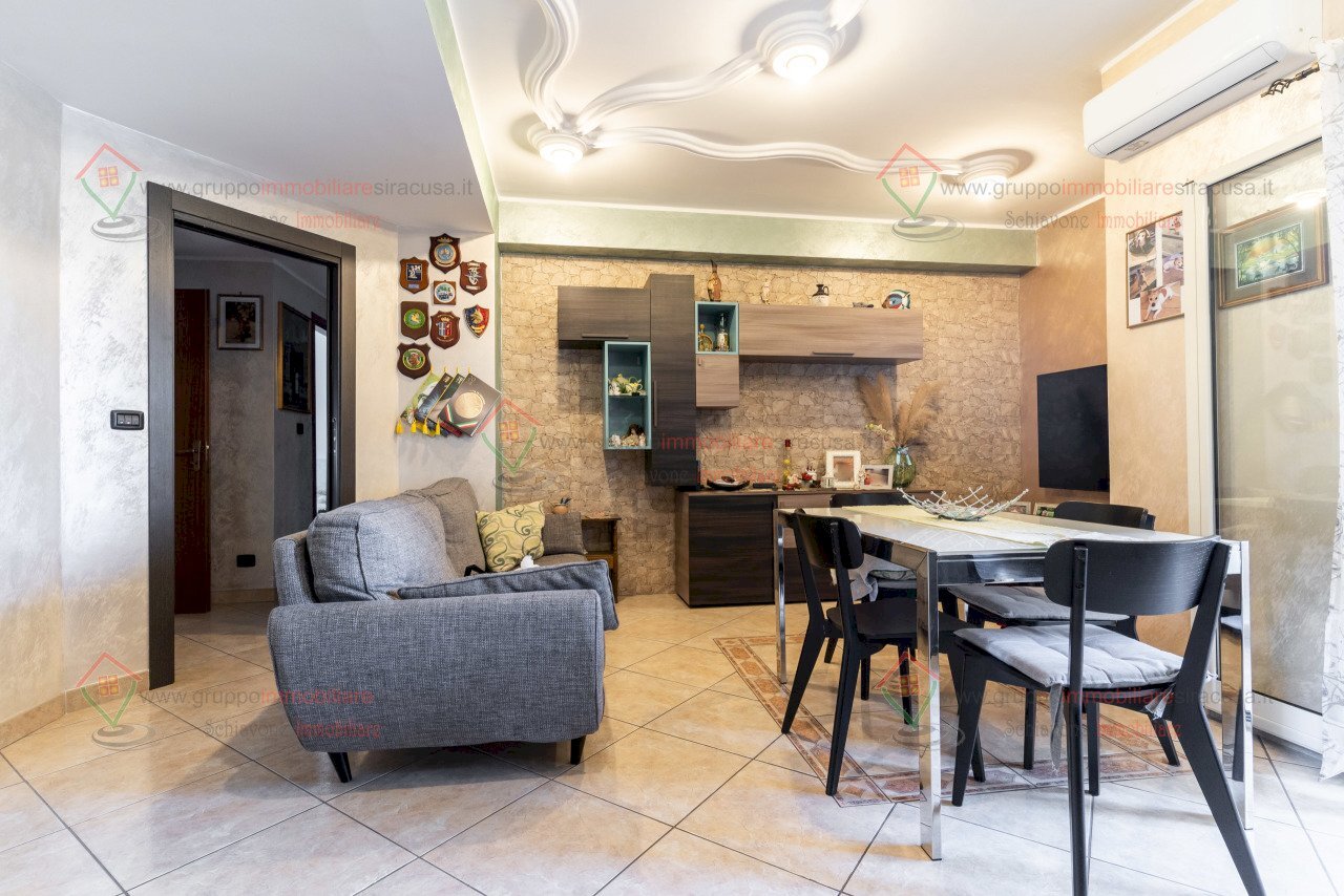 RIC07169.jpg - Quadrilocale Floridia - foto 1