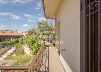 0009.jpg - Villa Via delle Calcare 22, Rocca di Papa - foto 9