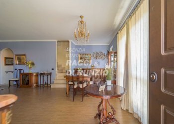 0012.jpg - Villa Via delle Calcare 22, Rocca di Papa - foto 12