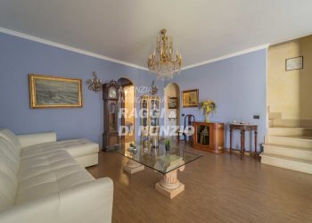 0020.jpg - Villa Via delle Calcare 22, Rocca di Papa - foto 20