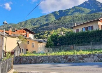 Independent house Neyran, Brissogne - photo 2