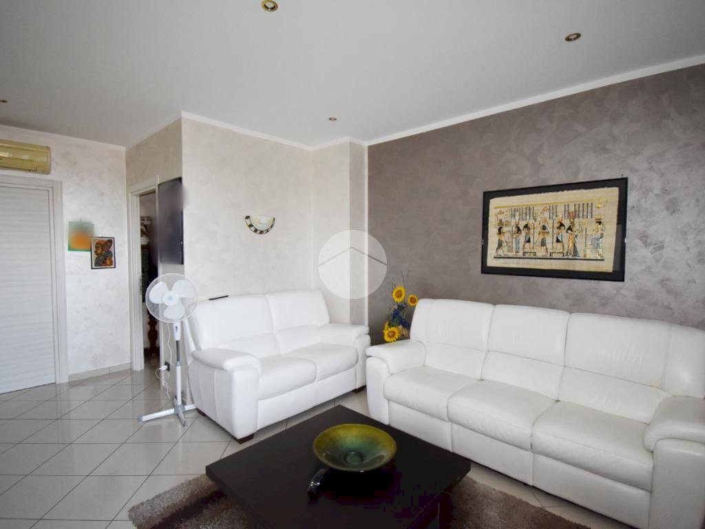 Four-room apartment Corso Revelli, Scarmagno - photo 1