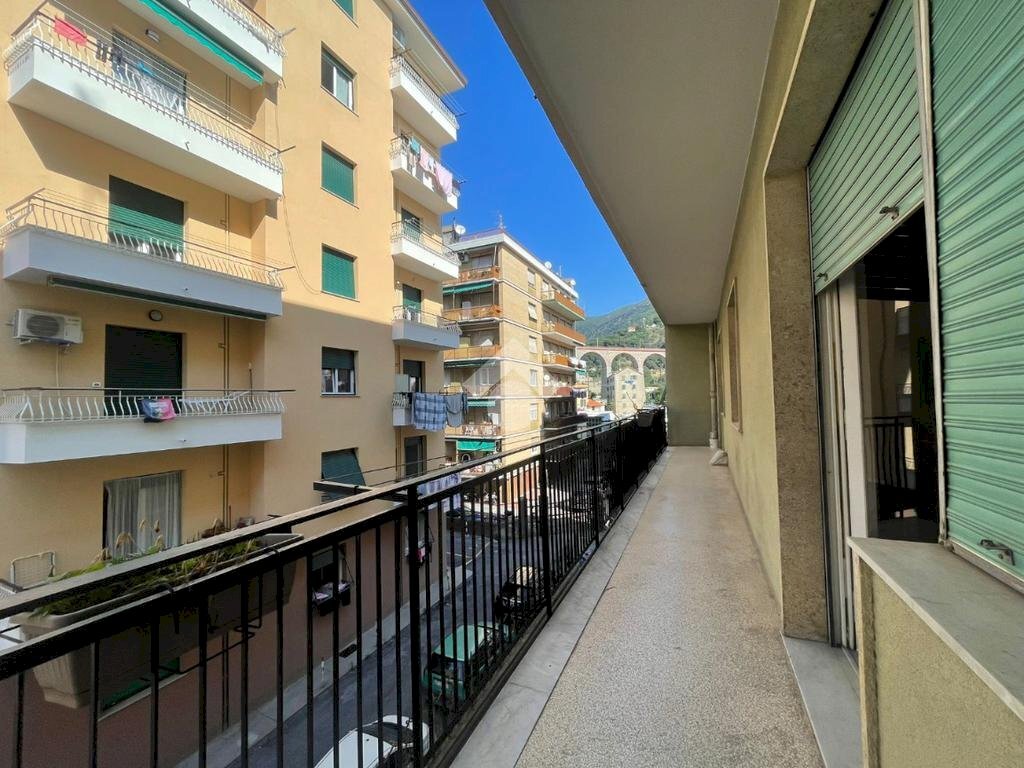 Appartamento Piazza Silvio Arrivabene, Genova (zona Sestri Ponente) - foto 3