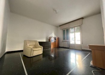 Appartamento Piazza Silvio Arrivabene, Genova (zona Sestri Ponente) - foto 7