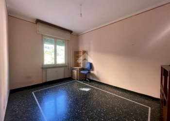 Appartamento Piazza Silvio Arrivabene, Genova (zona Sestri Ponente) - foto 2