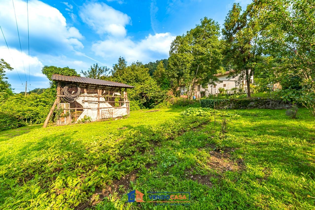Terreno agricolo Brondello - foto 1