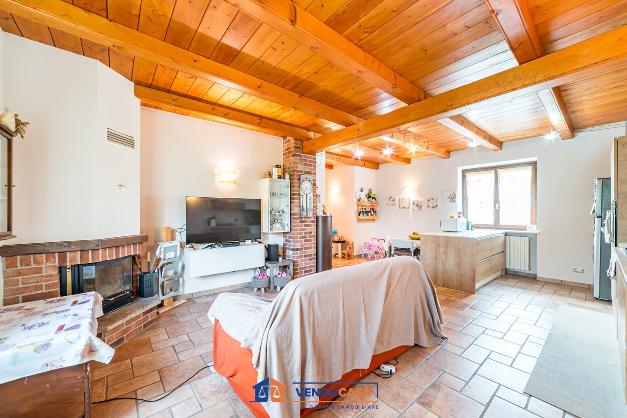 Casa indipendente Gambasca - foto 3