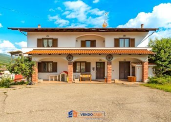 Independent house Gambasca - photo 1