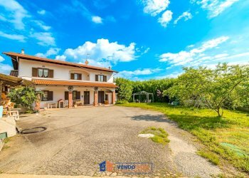 Independent house Gambasca - photo 2