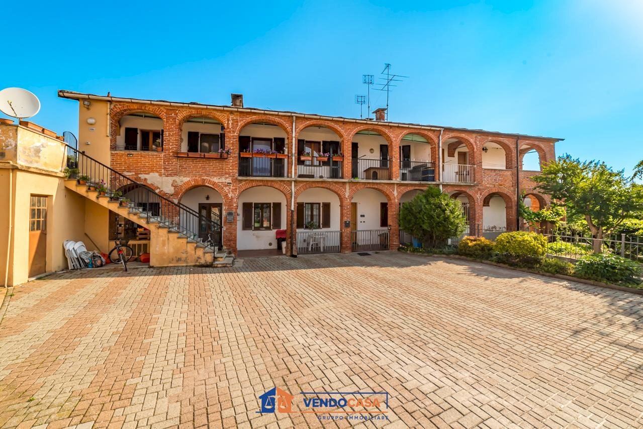 Four-room apartment Manta - photo 1